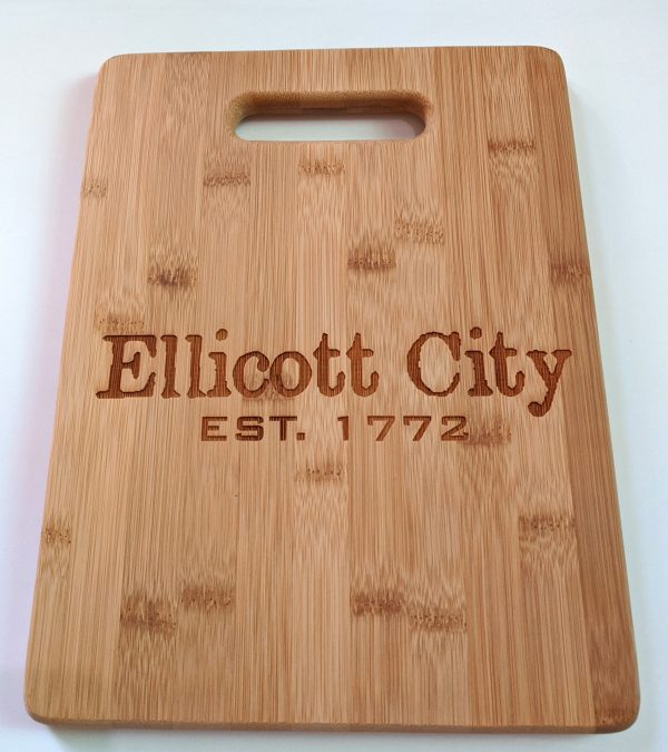 EC Cutting Board w/hole